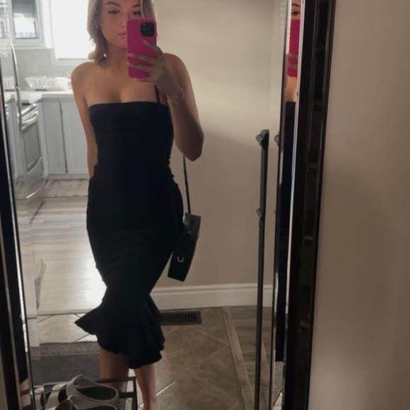 Revolve Superdown Izzy Ruffle Maxi Dress (XS, Black) - Picture 2 of 3